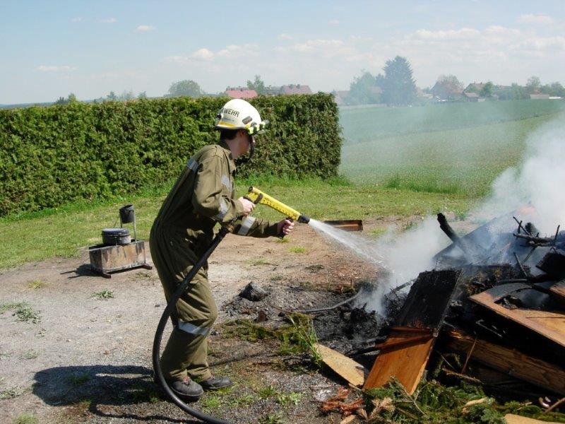 feuerlschervorfhrung 16.05.2015 036