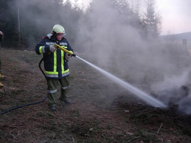 Flurbrand 09-04-2015 003