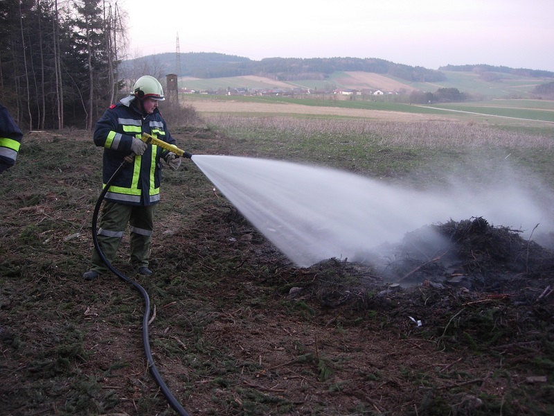 Flurbrand 09-04-2015 005