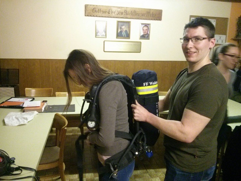 Atemschutzuebung 07-03-2015  006